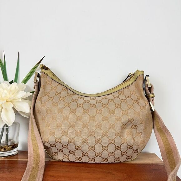 Pre owned GUCCI‎ GG Canvas Sherry Line Shoulder Bag 181092 - Picture 4 of 12